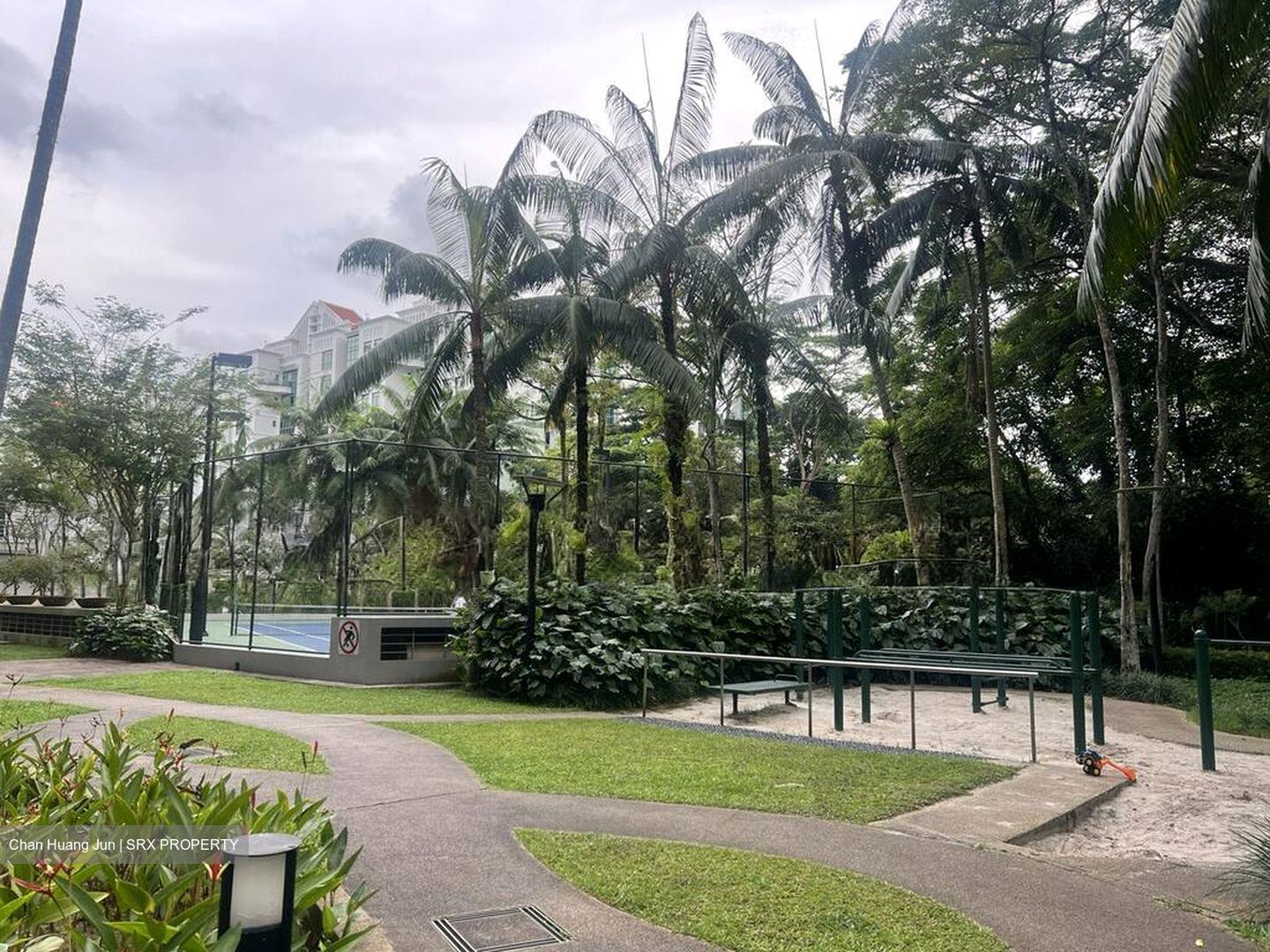 Hilltop Grove (D23), Condominium #566191461